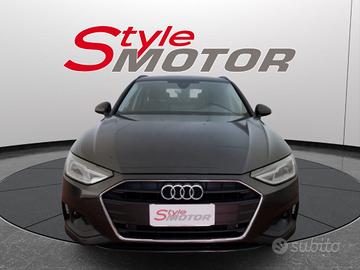 AUDI A4 Avant 30 TDI/136 CV S tronic Business