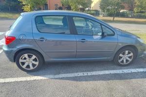 Peugeot 307 GPL km 72800 iscritta ASI