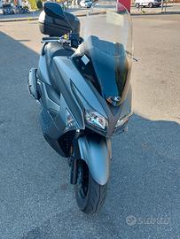 Kymco xtown 300