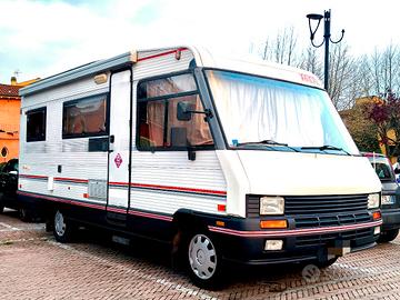 Fiat Ducato 2.5 turbo diesel arca Europa