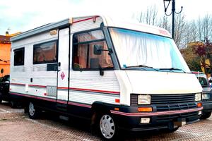 Fiat Ducato 2.5 turbo diesel arca Europa