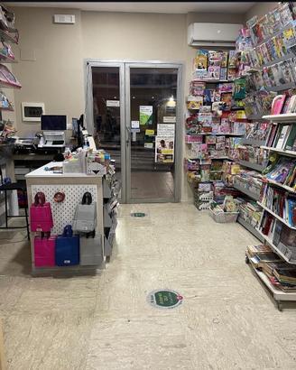 Edicola, ricevitoria e altro