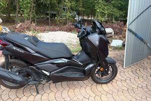 xmax yamaha