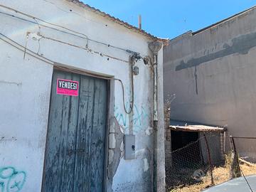 Casa con terreno edificabile