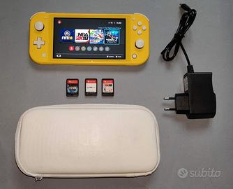 Switch lite gialla con 3 giochi