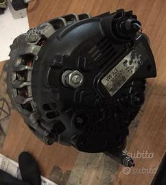 Alternatore motore Volkswagen 1.6 TDI codice CLH