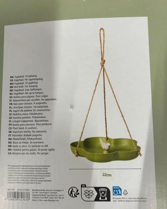 Abbeveratoio per uccelli