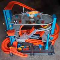 Gioco Hot wheels garage squalo