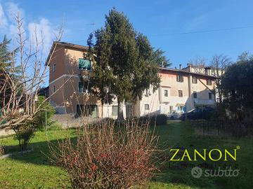 Compendio immobiliare - Gradisca d'Isonzo