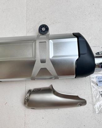 TERMINALE DI SCARICO CROMATO NUOVO ORIGINALE BWM