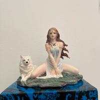 Statuetta Studio Collection - Donna e Lupo