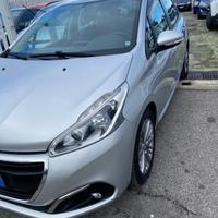 Peugeot 208 BlueHDi 75 5 porte Allure