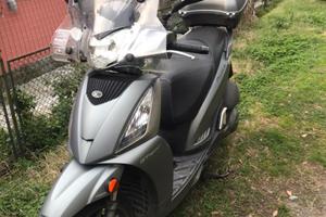 Kimco people 300 GTI 2017