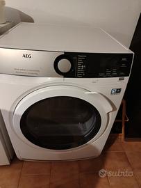 Asciugatrice AEG