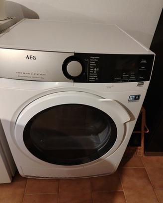 Asciugatrice AEG