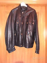 Giacca in pelle nera lucida uomo.