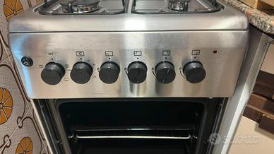 Cucina a gas con forno