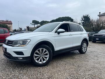 VOLKSWAGEN - Tiguan - 1.6 TDI Business BMT