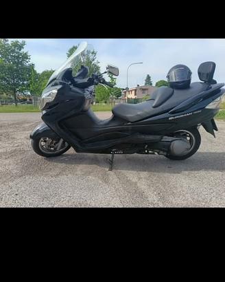 Burgman 400