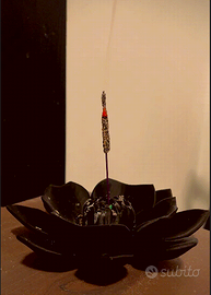 Portaincenso a forma di fiore di Loro (Ninfea)