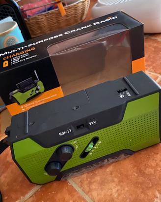 Radio emergenza solare power bank am fm con scatol
