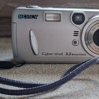 Sony DSC-P72