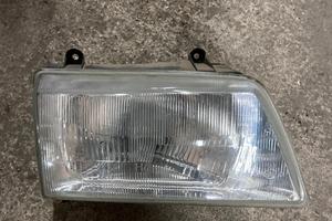 FANALE ANTERIORE PASSEGGERO NISSAN TARRANO II