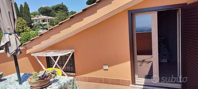 APPARTAMENTO VICINO A VILLA DELLE QUERCE 