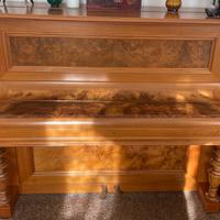 Pianoforte verticale