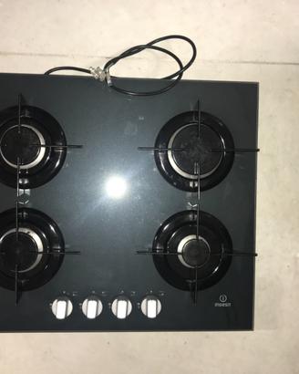 Piano cottura fuochi indesit