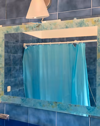 Specchio e Lampada bagno