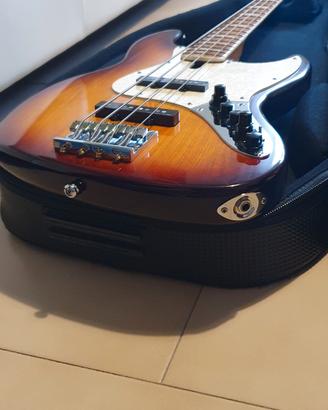 Sire Marcus Miller V8