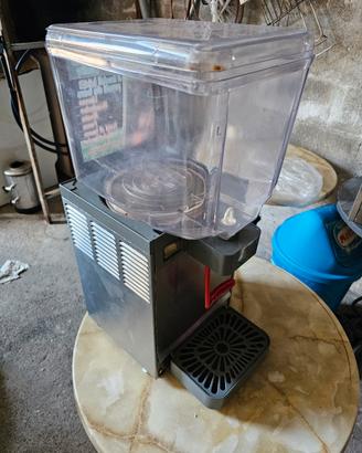 macchina per thè freddo da bar