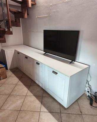 Mobile TV bianco effetto legno