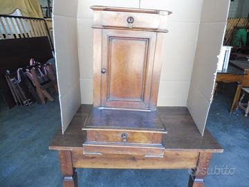 Armadio antico inginocchiatoio legno
