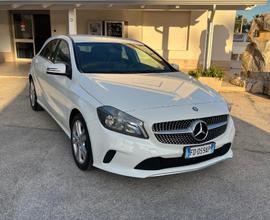 MERCEDES-BENZ A 180 d Sport