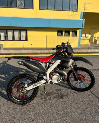 HM CRE 50 Six Competition