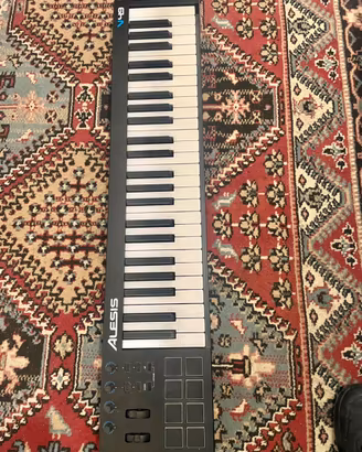 Tastiera Midi Alesis V49