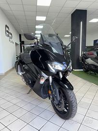 Yamaha TMAX SX