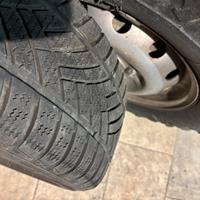 Gomme invernali + cerchi 215/60 R16 99H