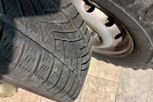 Gomme invernali + cerchi 215/60 R16 99H