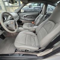 PORSCHE 911 996 CARRERA 4S TIPTR.- TARGA ORO