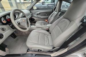 PORSCHE 911 996 CARRERA 4S TIPTR.- TARGA ORO