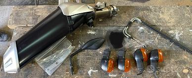 Marmitta Yamaha FZ1 frecce, specchio