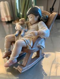 LLADRO’ - Naptime - Tempo del pisolino (#5448)