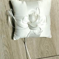 Cuscino porta fedi bianco