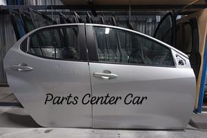 Porta sportello toyota yaris hybrid 2020/2025