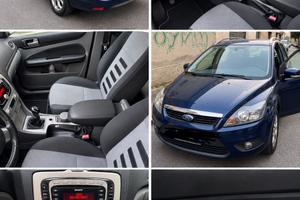 Ford focus 2011