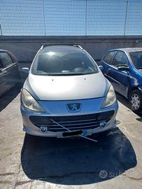 RICAMBI USATI AUTO PEUGEOT 307 S. Wagon 2° Serie