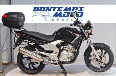 YAMAHA YBR 250 - PATENTE A2 + BAULETTO